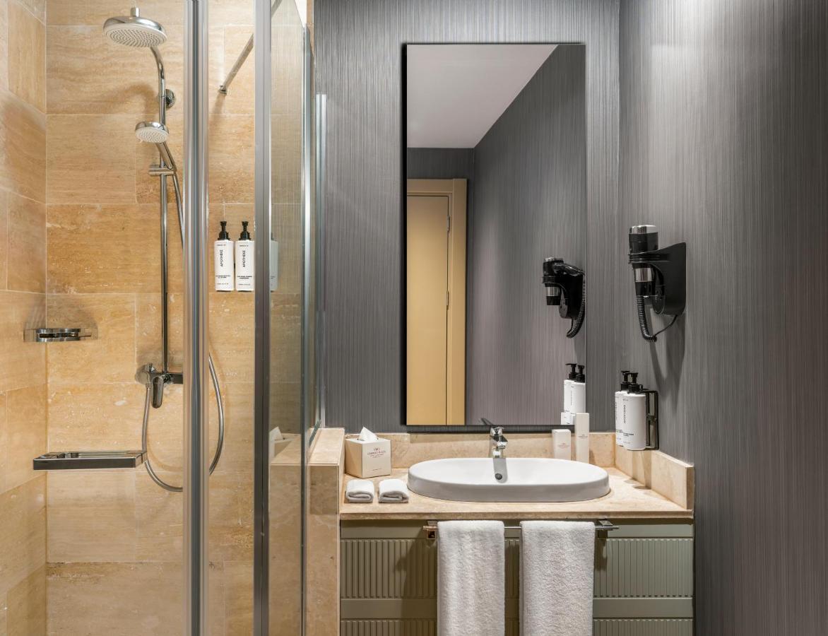 Crowne Plaza - Istanbul Tuzla Viaport Marina By Ihg Hotel ภายนอก รูปภาพ
