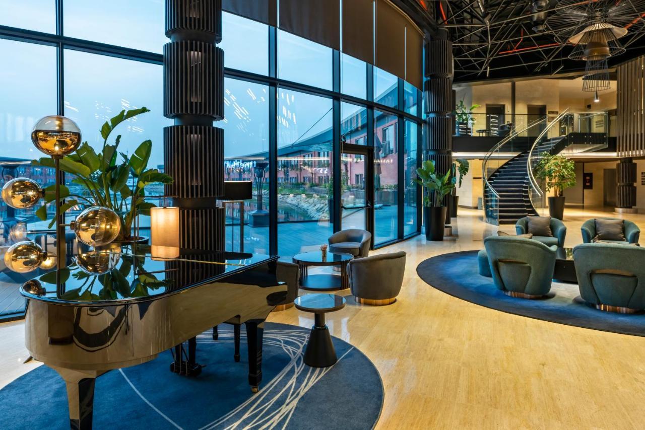 Crowne Plaza - Istanbul Tuzla Viaport Marina By Ihg Hotel ภายนอก รูปภาพ